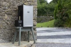 Bradley Digital Smoker 4-Rack / Elektro Räucherofen -Rosle Grills Geschaft 13238 Bradley Raeucherschrank digital