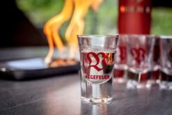 Vegefeuer Kräuter-Likör - Premium Liqueur - 55% - 700ml -Rosle Grills Geschaft 19386 Vegefeuer Likoer