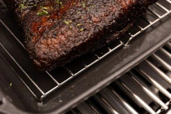 Broil King Gussbräter / Dutch Oven (eckig) / Multi Roaster Inkl. Bratengestell -Rosle Grills Geschaft Broil King Gusseisenbraeter Bratengestell 69610