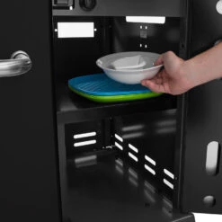 Broil King Regal 490 Black Gasgrill Inkl. Drehspieß - SMART Deal Inkl. Grillfürst Grill Control - Modell 2023 22 Broil King Regal 490 Black Gasgrill Inkl. Drehspieß - SMART Deal Inkl. Grillfürst Grill Control - Modell 2023 -Rosle Grills Geschaft Broil King Regal 490 Unterwagen Ablage 2