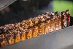 Broil King Rib Roaster / Gusseisen Kastenform -Rosle Grills Geschaft Broil King Spare Ribs