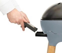 CADAC Gasgrill Citi Chef 40 FS BBQ / Dome Steel Grey, 50 Mbar -Rosle Grills Geschaft CADAC Citi Chef 40 FS Steel Grey Seitenablagen 1