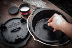 Grillfürst Dutch Oven Set / Gusseisen Pflegeset -Rosle Grills Geschaft Dutch Oven Pflege