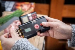 Grillfürst Funk-Thermometer / Grillthermometer / Grillgut Thermometer - Eintracht Frankfurt Edition -Rosle Grills Geschaft Eintracht Thermometer Fuehler aufbewahrung