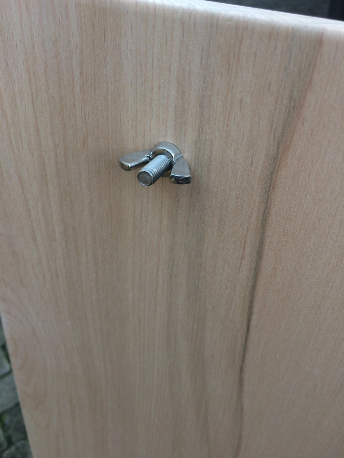 Grillfürst Flammlachsbrett Buche 19 X 50 Cm Schraub-Variante - Mit Optimierter Halterung 3 Grillfürst Flammlachsbrett Buche 19 X 50 Cm Schraub-Variante - Mit Optimierter Halterung – Bild 3