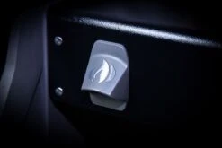 Napoleon Rogue SE 525 Gasgrill - All-black - Grillfürst Edition Inkl. Abdeckhaube - SMART Deal Inkl. Grillfürst Grill Control - Modell 2022 30 Napoleon Rogue SE 525 Gasgrill - All-black - Grillfürst Edition Inkl. Abdeckhaube - SMART Deal Inkl. Grillfürst Grill Control - Modell 2022 -Rosle Grills Geschaft Flaschenoeffner all black 4