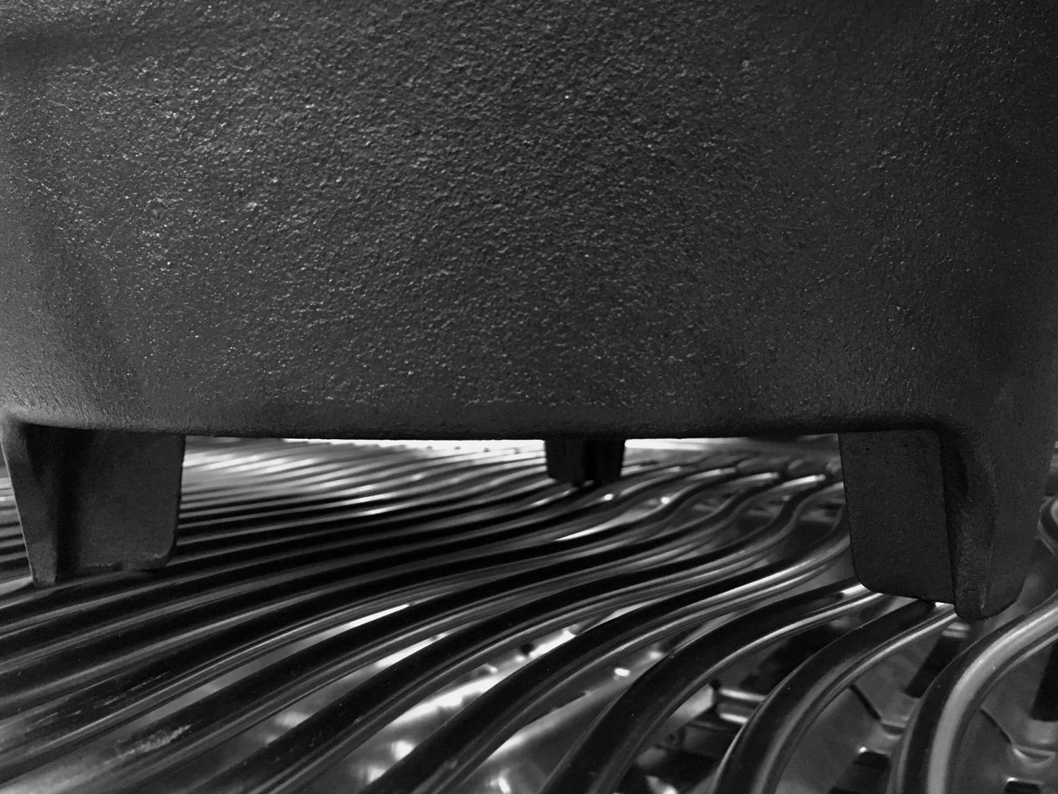 Grillfürst XXL Dutch Oven Set: Starterpaket Gusseisen - X-DEAL Mit Dutch Oven DO9+DO4, Kastenform BK4, Gusseisenpfanne Ø 30 Cm - Inkl. Großem Zubehörpaket 13 Grillfürst XXL Dutch Oven Set: Starterpaket Gusseisen - X-DEAL Mit Dutch Oven DO9+DO4, Kastenform BK4, Gusseisenpfanne Ø 30 Cm - Inkl. Großem Zubehörpaket – Bild 13