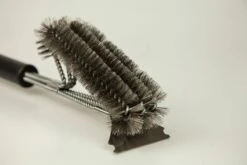 Grillfürst Reinigungsset Für Edelstahlgrills Mit Edelstahl Grillbürste Inkl. Schaber, Grillreiniger Spezial Lösung Und Power-Schaumreiniger -Rosle Grills Geschaft Grillfuerst Dreifachkopf Grillbuerste Edelstahl Schaber 1