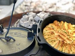 Grillfürst Dutch Oven BBQ Edition DO4 -Rosle Grills Geschaft Grillfuerst Dutch Oven T Fuesse