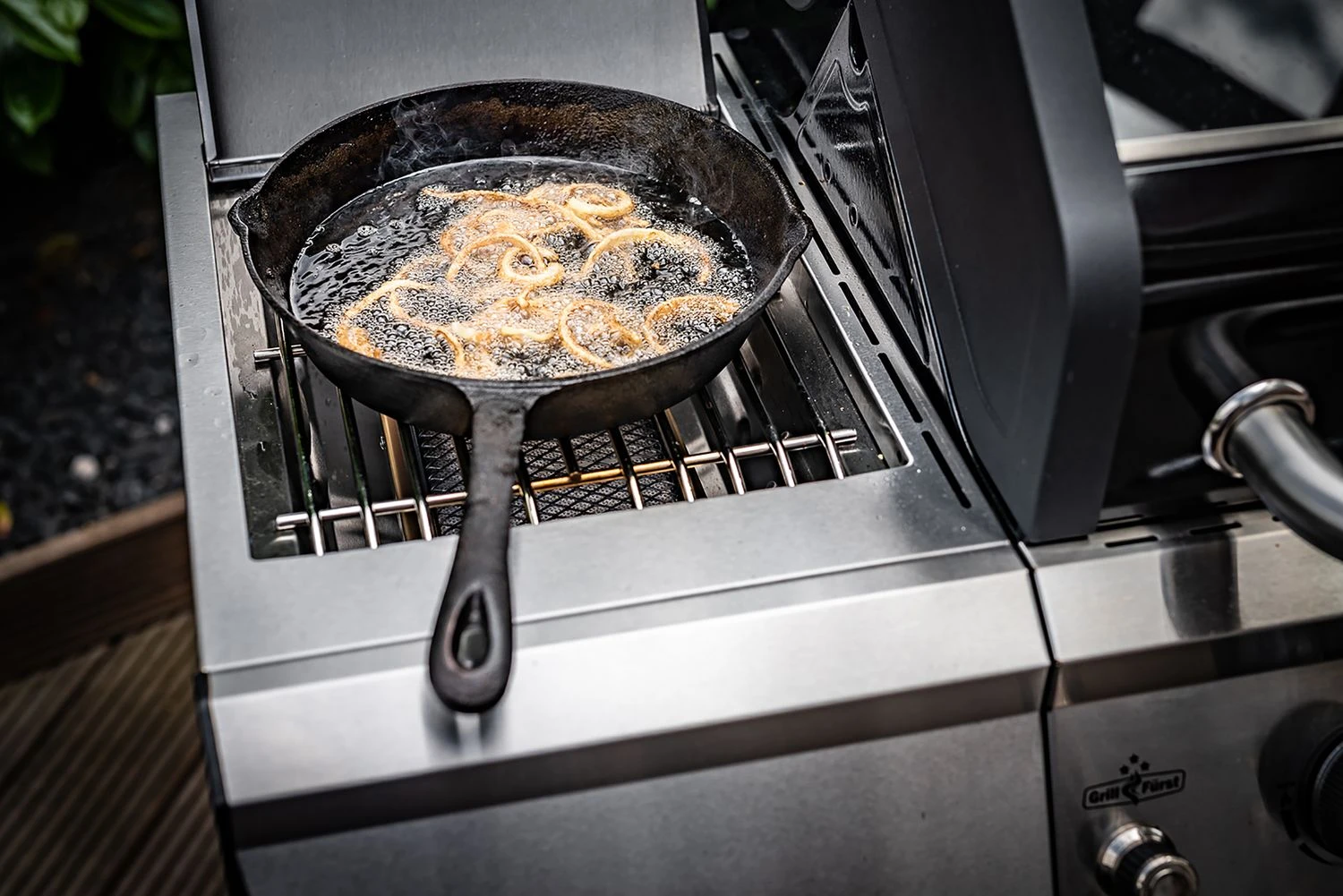 Grillfürst G510G 5-Brenner Gasgrill Mit Hochtemperaturbrenner Und Gusseisen Rosten 15 Grillfürst G510G 5-Brenner Gasgrill Mit Hochtemperaturbrenner Und Gusseisen Rosten – Bild 15