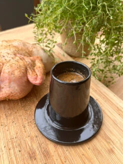 Grillfürst Gusseisenpfanne Mit 2 Griffen Ø 25 Cm - X-DEAL Inkl. Hähnchenbräter / Hähnchenhalter Gusseisen 8 Grillfürst Gusseisenpfanne Mit 2 Griffen Ø 25 Cm - X-DEAL Inkl. Hähnchenbräter / Hähnchenhalter Gusseisen -Rosle Grills Geschaft Grillfuerst Haehnchenhalter zum Befuellen