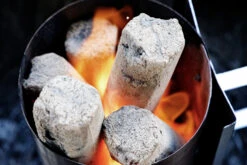 Grillfürst Kokosbriketts In Stangenform - 20 Kg - Ideal Für Dutch Oven Und Grill -Rosle Grills Geschaft Grillfuerst Kokos Stangenbriketts durchgelueht 1