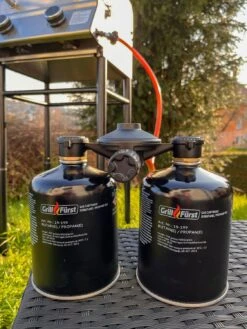 Grillfürst Kombi Kartuschen-Druckregler 30 Mbar - Für Den Anschluss Von 2 Gaskartuschen 7 Grillfürst Kombi Kartuschen-Druckregler 30 Mbar - Für Den Anschluss Von 2 Gaskartuschen -Rosle Grills Geschaft Grillfuerst Kombi Kartuschen Druckregler Kompaktgrill 30mbar