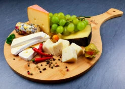 Grillfürst Pizzabrett Bambusholz -Rosle Grills Geschaft Grillfuerst Servierbrett Kaeseplatte