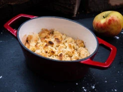 Grillfürst Dutch Oven Sternentöpfchen / Gusseisen Bräter - Emailliert - S - Rot -Rosle Grills Geschaft Grillfuerst Sternentoepfchen S rot Apfelkuchen