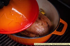 Grillfürst Dutch Oven Sternentöpfchen / Gusseisen Bräter - Emailliert - XL - Blau -Rosle Grills Geschaft Grillfuerst Sternentoepfchen XL Guss Beispiel