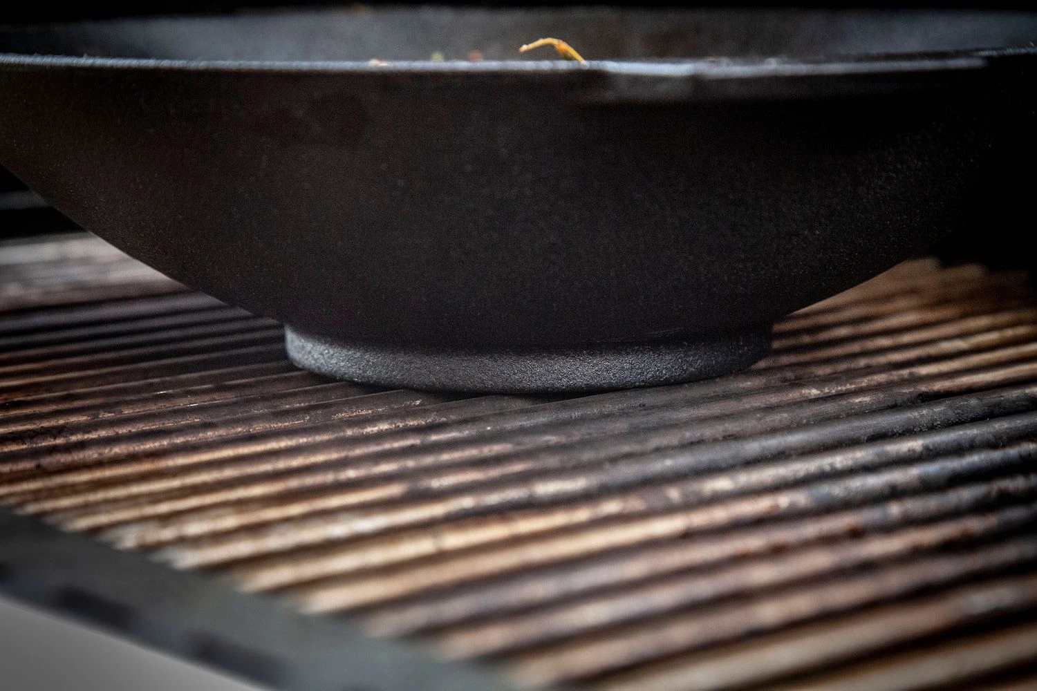 Grillfürst Gusseisen Wok Mit 2 Griffen Ø 30 Cm - X-Deal Inkl. Pflegepaste, Ringreiniger Und Kochlöffel 6 Grillfürst Gusseisen Wok Mit 2 Griffen Ø 30 Cm - X-Deal Inkl. Pflegepaste, Ringreiniger Und Kochlöffel – Bild 6