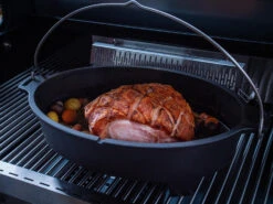 Grillfürst Dutch Oven BBQ Edition DO 6,5 Flach / Oval Für Grillfürst Grills, Weber Spirit, Weber Genesis, Broil King Signet, Broil King Monarch 12 Grillfürst Dutch Oven BBQ Edition DO 6,5 Flach / Oval Für Grillfürst Grills, Weber Spirit, Weber Genesis, Broil King Signet, Broil King Monarch -Rosle Grills Geschaft Grillfuerst ovaler Dutch Oven Gasgrill mit Fuessen