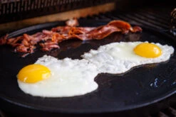 Grillfürst Universal Grillplatte Rund / Wendeplatte Aus Gusseisen Ø 35 Cm -Rosle Grills Geschaft Grillplatten und Burger mit Camembert 10