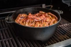 Grillfürst Dutch Oven BBQ Edition DO9 - Klaus Grillt Sonderedition -Rosle Grills Geschaft Klaus Grillt Dutch Oven DO9 Schichtfleisch ohne Deckel