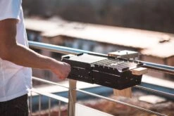 Knister Balkon- / Relinghalterung -Rosle Grills Geschaft Knister Gasgrill Planchagrillen Balkon