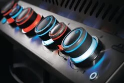 Napoleon Prestige 500 Edelstahl Gasgrill - Mit Safety Glow - X-DEAL Inkl. Grillthermometer, Schneidebrett Und Windschild Für SIZZLE ZONE -Rosle Grills Geschaft Napoleon Prestige 500 Safety Glow Drehreglerbeleuchtung 4