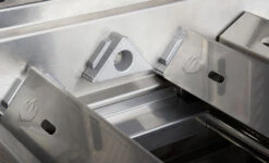 Napoleon Prestige Pro 825-3 Edelstahl Einbaugrill Gas - Inkl. Drehspieß - Modell 2023 20 Napoleon Prestige Pro 825-3 Edelstahl Einbaugrill Gas - Inkl. Drehspieß - Modell 2023 -Rosle Grills Geschaft Napoleon Prestige PRO Sear Plates Flammenverteiler