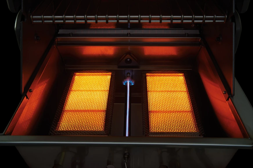 Napoleon Prestige Pro 825-3 Edelstahl Gasgrill Inkl. Drehspieß Und Bodenbeleuchtung - Modell 2023 - SMART Deal Inkl. Grillfürst Grill Control Mit Companion Device Und Einstichthermometer 16 Napoleon Prestige Pro 825-3 Edelstahl Gasgrill Inkl. Drehspieß Und Bodenbeleuchtung - Modell 2023 - SMART Deal Inkl. Grillfürst Grill Control Mit Companion Device Und Einstichthermometer – Bild 16