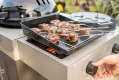 Outdoorchef Plancha Für Blazing Zone / Cooking Zone Für Davos/Arosa/Lugano Evo -Rosle Grills Geschaft Outdoorchef Arosa 570 G Blazing Zone Plancha klein