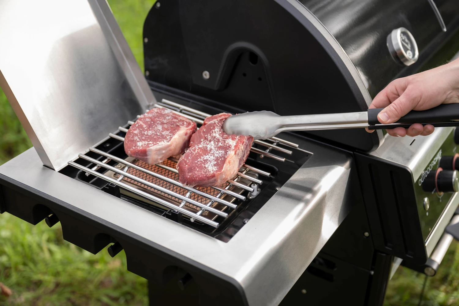Outdoorchef Dualchef 425 G BZ Gasgrill Mit BLAZING ZONE Infrarotbrenner 1 Outdoorchef Dualchef 425 G BZ Gasgrill Mit BLAZING ZONE Infrarotbrenner