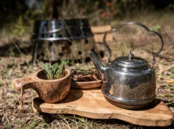 Petromax Teekessel Edelstahl Tk0.8 (800 Ml) -Rosle Grills Geschaft Petromax Edelstahl Teekessel 800ml Lifestyle02