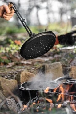 Petromax Gusseiserne Kasserolle Mit Deckel Kr1 17 Petromax Gusseiserne Kasserolle Mit Deckel Kr1 -Rosle Grills Geschaft Petromax Kasserolle Deckel Noppen kr2 kr1