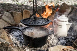 Petromax Gusseiserne Kasserolle Mit Deckel Kr1 18 Petromax Gusseiserne Kasserolle Mit Deckel Kr1 -Rosle Grills Geschaft Petromax Kasserolle kr1 Deckelheber