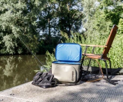 Petromax Kühltasche 22 Liter / Sandfarben -Rosle Grills Geschaft Petromax Kuehltasche 22Liter sand Lifestyle