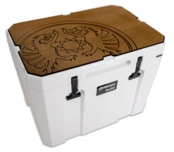 Petromax Kühlbox 50 Liter Alpenweiß - Inkl. Sitzkissen, Haft-Unterlage Und Einsatzkorb -Rosle Grills Geschaft Petromax kx50 padw d Haft Auflage Kuehlbox kx50 braun Drachen 6 1625043118