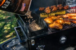 Pit Boss Pelletgrill Navigator 150 -Rosle Grills Geschaft Pit Boss Pelletgrill Navigator 150 10805 Hopper