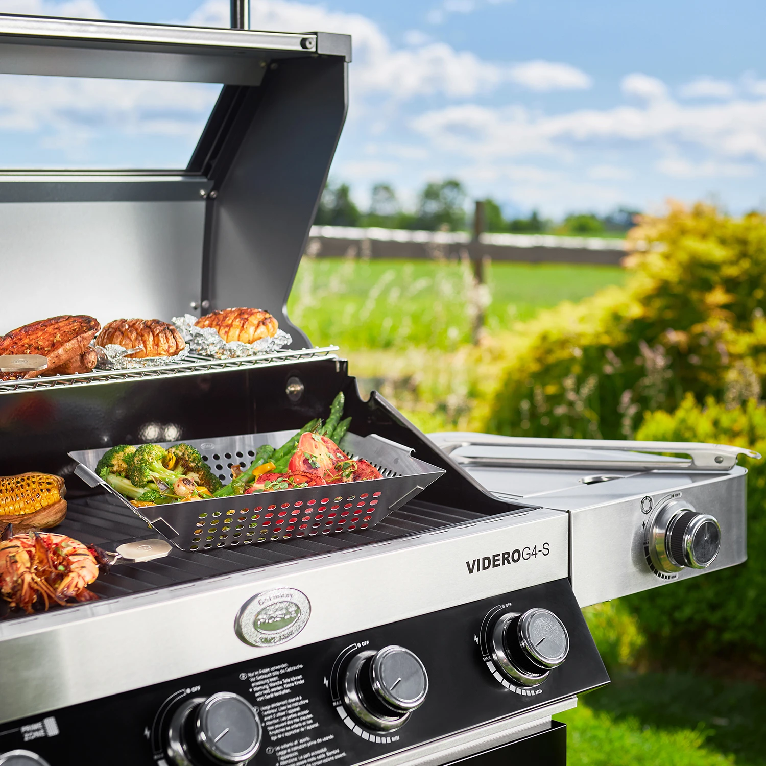 Rösle Gasgrill Videro G4-S VARIO+ Schwarz - Modell 2023 - X-DEAL Inkl. Abdeckhaube Und Grillplatte 12 Rösle Gasgrill Videro G4-S VARIO+ Schwarz - Modell 2023 - X-DEAL Inkl. Abdeckhaube Und Grillplatte – Bild 12