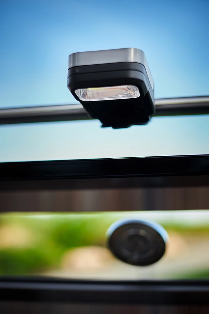 Rösle Universal BBQ LED Griffleuchte / Grilllicht 3 Rösle Universal BBQ LED Griffleuchte / Grilllicht – Bild 3