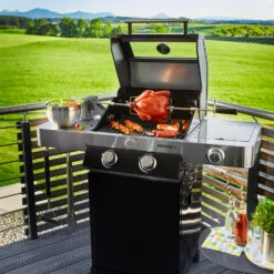 Rösle Gasgrill Videro G2 Schwarz - Modell 2022 14 Rösle Gasgrill Videro G2 Schwarz - Modell 2022 -Rosle Grills Geschaft Roesle Videro G2 Gasgrill Station Mood01