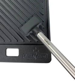 Grillfürst Reinigungsset Für Grillfürst Grillplatten Mit Spezial-Schaber, Gusseisen-Pflegespray Und Premium Messingbürste -Rosle Grills Geschaft Schaber Grillfuerst Grillplatte