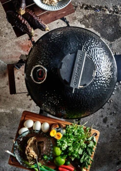 The Bastard Keramikgrill Classic Medium - Complete - Schwarz Glänzend - Modell 2023 -Rosle Grills Geschaft The Bastard Classic Medium Keramikgrill Seitenablagen