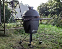 The Bastard Keramikgrill Urban Large - Complete - Schwarz Matt - Modell 2023 -Rosle Grills Geschaft The Bastard Urban Large Keramikgrill Seitentische Untergestell