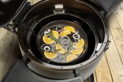 Broil King Aromatisierungs Set Für KEG -Rosle Grills Geschaft broil king keg aroma set anwendung02