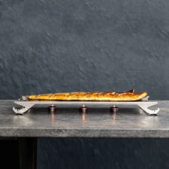 Fennek Flammlachshalterung Aus Edelstahl Mit Zubehör Und Tasche -Rosle Grills Geschaft fennek edelstahl flammlachshalter warmhalteplatte