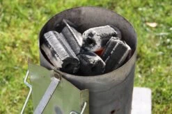 Greek Fire Holzkohlebriketts 20kg -Rosle Grills Geschaft greek fire briketts anzuendkamin 2