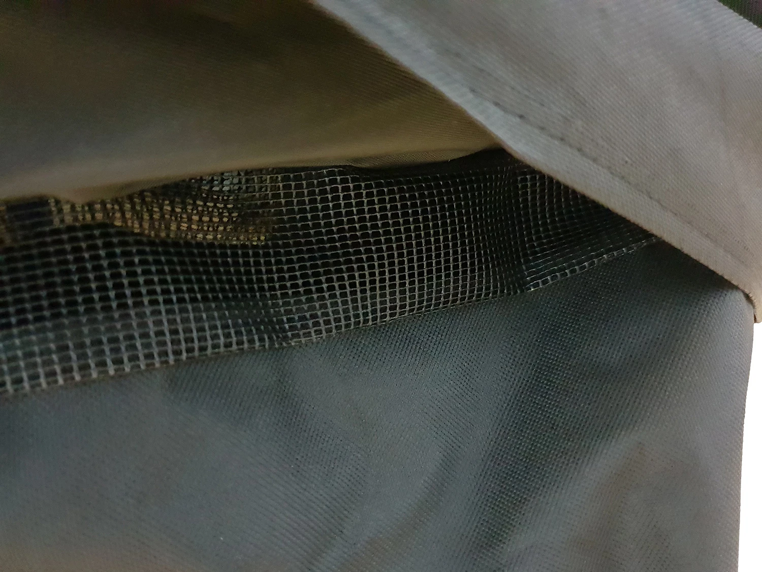 Grillfürst Abdeckhaube / Schutzhülle Kugelgrill 57 Cm - Eintracht Frankfurt Edition 4 Grillfürst Abdeckhaube / Schutzhülle Kugelgrill 57 Cm - Eintracht Frankfurt Edition – Bild 4