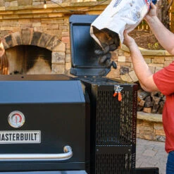 Masterbuilt Gravity 800 Griddle - Smarter Holzkohlegrill Und Smoker -Rosle Grills Geschaft masterbuilt gravity 800 kohle einfuellen