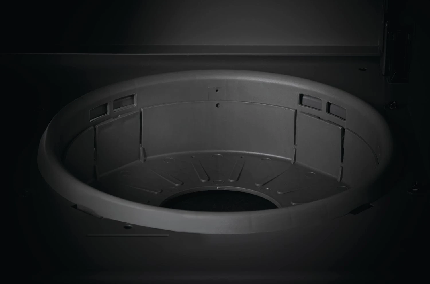 Napoleon Rogue 425 Gasgrill - All Black - Modell 2023 - Inkl. Abdeckhaube Und Grillplatte 12 Napoleon Rogue 425 Gasgrill - All Black - Modell 2023 - Inkl. Abdeckhaube Und Grillplatte – Bild 12