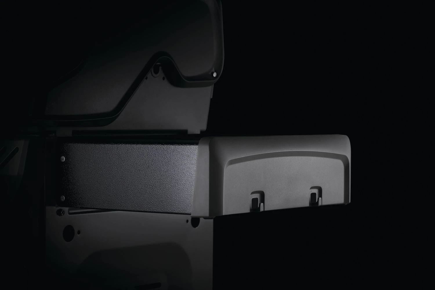 Napoleon Rogue 425 Gasgrill - All Black - Modell 2023 - Inkl. Abdeckhaube Und Grillplatte 8 Napoleon Rogue 425 Gasgrill - All Black - Modell 2023 - Inkl. Abdeckhaube Und Grillplatte – Bild 8