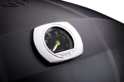 Napoleon TravelQ PRO285E Elektrogrill - Modell 2023 18 Napoleon TravelQ PRO285E Elektrogrill - Modell 2023 -Rosle Grills Geschaft napoleon travelq PRO285E deckelthermometer